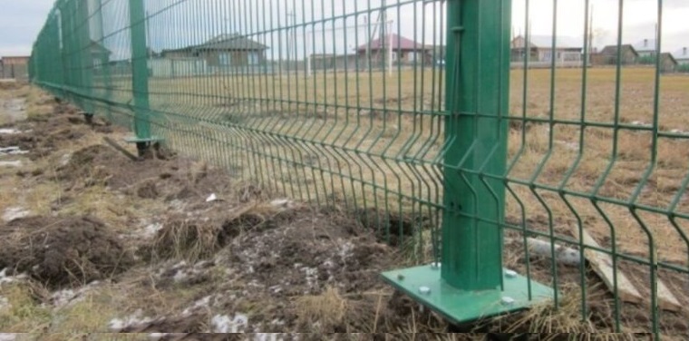 Купить сваи для ограждения от производителя в Старой Руссе от 1395 руб: низкая цена, быстрая установка